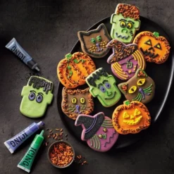 Halloween Favorites Fright Night Cookie Kit - 20.7oz/16ct - Favorite Day™ 7 Halloween Favorites Fright Night Cookie Kit - 20.7oz/16ct - Favorite Day™ -Favorite Day GUEST 422b7b8a d9cd 44b9 ac95 71bdaebf045a
