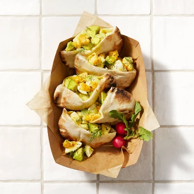 Low Fat Original Pita Bread - 12oz/4ct - Favorite Day™ 1 Low Fat Original Pita Bread - 12oz/4ct - Favorite Day™