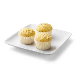 Mini White Baking Cups - 100ct - Favorite Day™