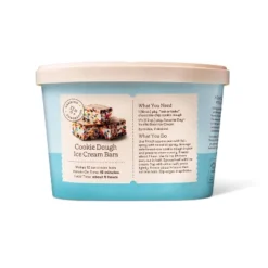 Vanilla Bean Ice Cream - 1.5qt - Favorite Day™ -Favorite Day GUEST c4032f82 986c 43d5 96e4 9912d90e7614