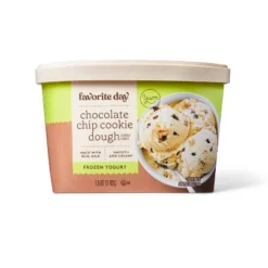 Chocolate Chip Cookie Dough Frozen Yogurt - 1.5qt - Favorite Day™ -Favorite Day GUEST f6ee79c9 38d7 4fb1 8c8d 34e532c5a52d