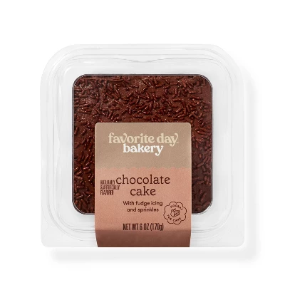 Chocolate Cake Slice - 6oz - Favorite Day™ 3 Chocolate Cake Slice - 6oz - Favorite Day™ - Image 3